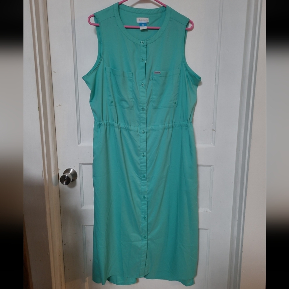New Columbia Omni Tamiami Sleeveless Button-Front Maxi Dress in Teal - Picture 2 of 5